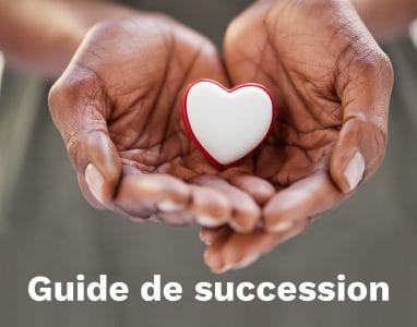 Un coeur placé entre deux mains, symbolisant le support et l'accompagnement